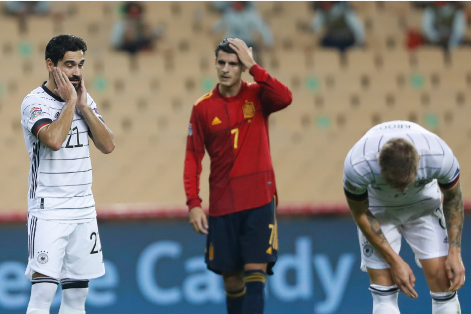 Das 0:6-Debakel gegen Spanien war der negative Höhepunkt. Auch erfahrene Spieler wie Ilkay Gündogan (links) und Toni Kroos (rechts) enttäuschten auf ganzer Linie.