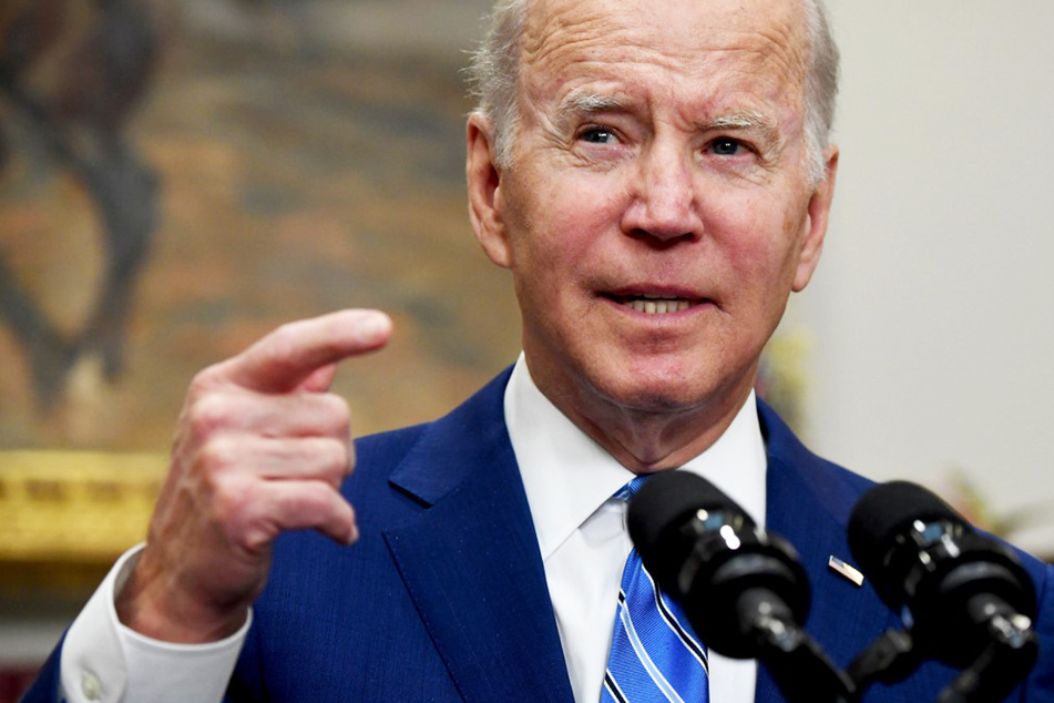 US-Präsident Joe Biden (79) will sich über neue Sanktionen beraten.