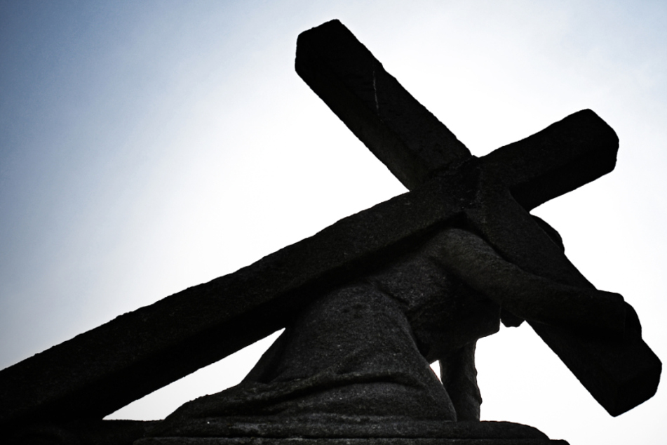 Die Kriminalpolizei geht den Vorwürfen des sexuellen Missbrauchs in einer Kirchengemeinde im Kreis Böblingen nach. (Symbolbild)