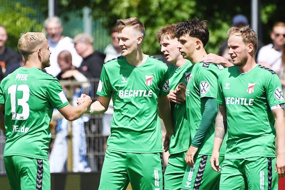 Der ZFC Meuselwitz wurde seiner Favoritenrolle gerecht und tritt in der kommenden Saison im DFB-Pokal an.