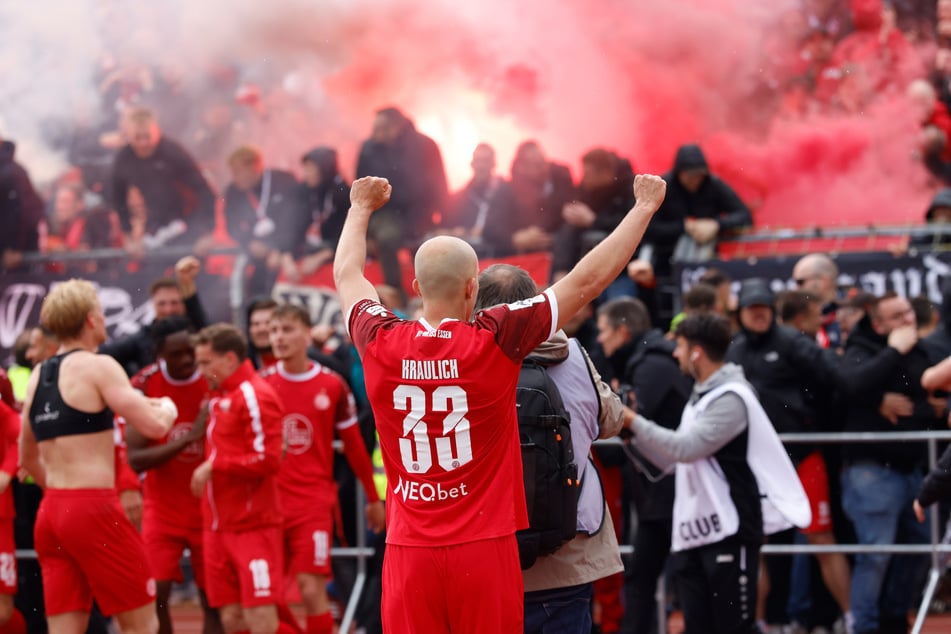 Ex-Dynamo-Verteidiger Tobias Kraulich sicherte sich mit Rot-Weiss Essen am letzten Spieltag den Sprung in die Relegation zur 2. Bundesliga.