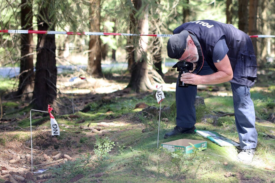 Unbekannter Soldat in Schmiedeberg aufgetaucht: Wer gibt dem Kriegstoten seinen Namen zurück?