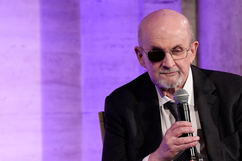 Salman Rushdie gives surprising response to AI's threat to writers