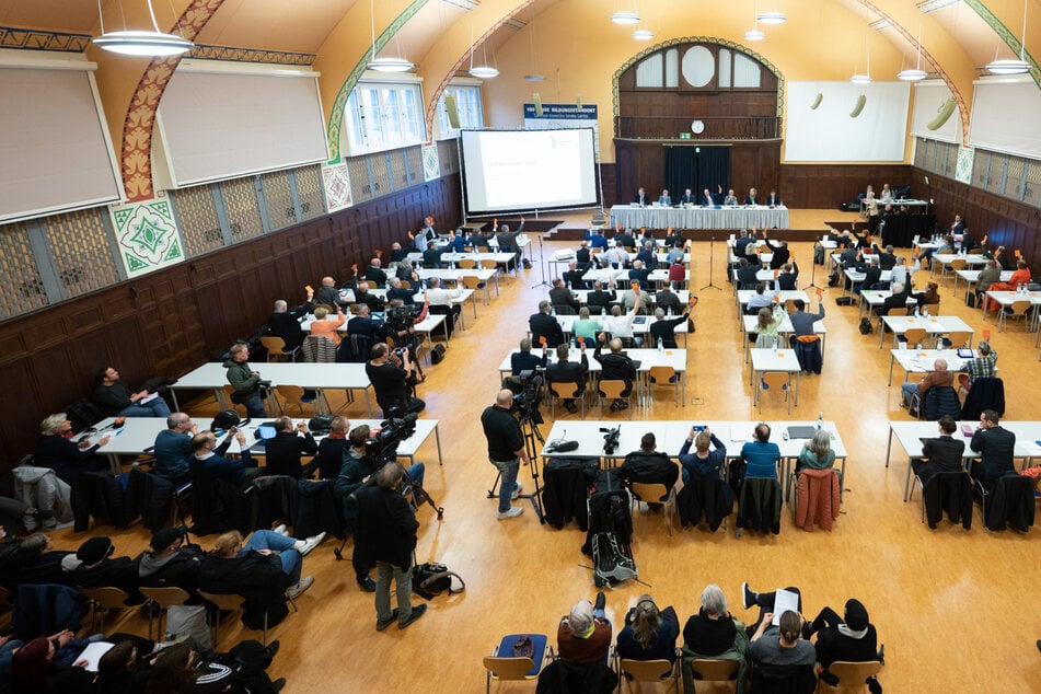 Im Görlitzer Kreistag geht es um Krieg und Frieden.