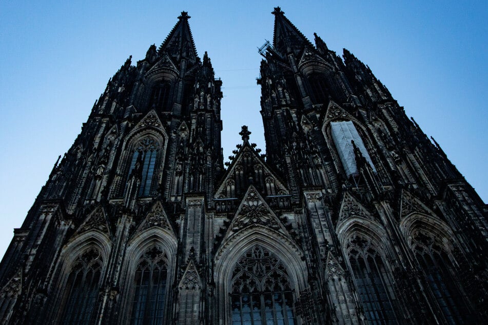 Mit mehr als sechs Millionen Besuchern pro Jahr ist der Kölner Dom die beliebteste Sehenswürdigkeit in Deutschland.