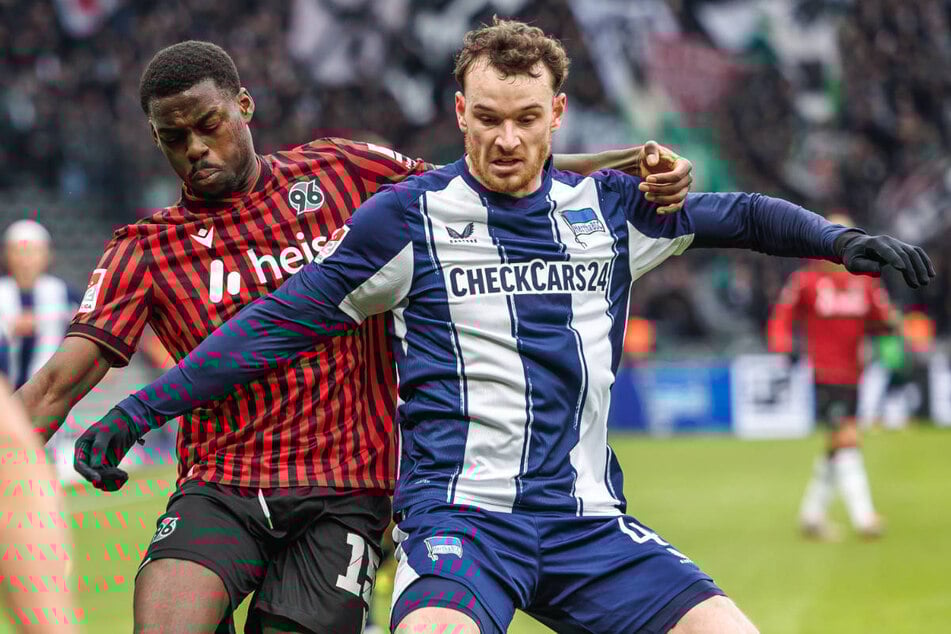 Pascal Klemens (21, r.) wird mit dem FC Getafe in Verbindung gebracht.