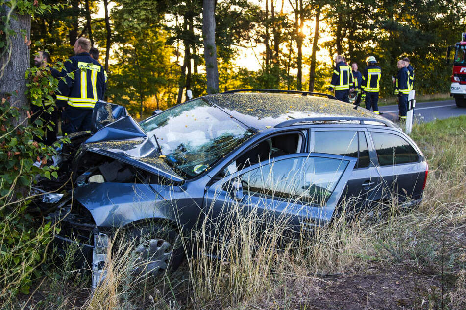 Der Skoda-Fahrer (60) verstarb noch am Unfallort.