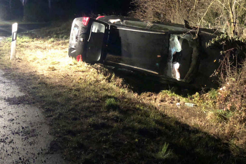 Bei einem Unfall bei Saal an der Donau wurde ein 54-Jähriger in Bayern tödlich verletzt.