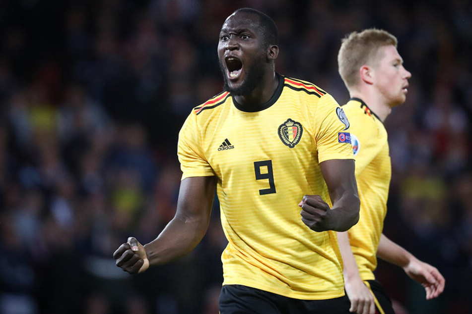 Lukaku im Trikot der belgischen Nationalmannschaft. Bei Inter traf er bereits zwei Mal in den ersten drei Spielen.