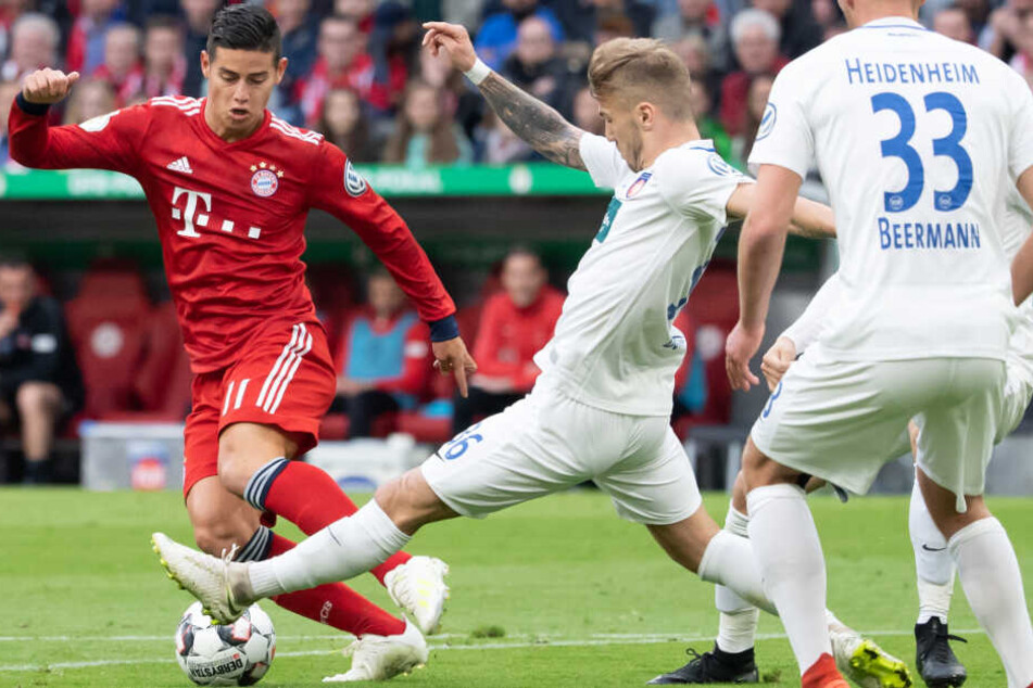 Der FC Bayern München tat sich im DFB-Pokal gegen den 1. FC Heidenheim schwer.