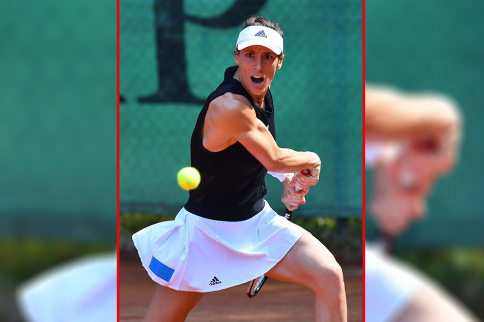 Andrea Petkovic lässt die Muskeln spielen.