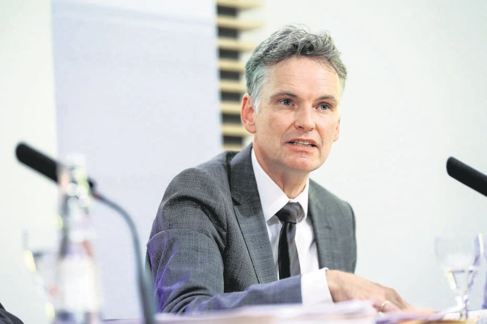 Verfassungsschutz-Chef Gordian Meyer-Plath (50) nimmt die AfD verstärkt ins Visier.