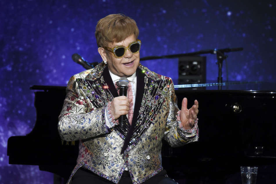 Elton John gibt zum Abschied mehr als 300 Konzerte auf der ganzen Welt.