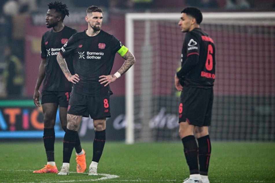 Bei Bayer war man mit der Elfmeter-Entscheidung alles andere als einverstanden.