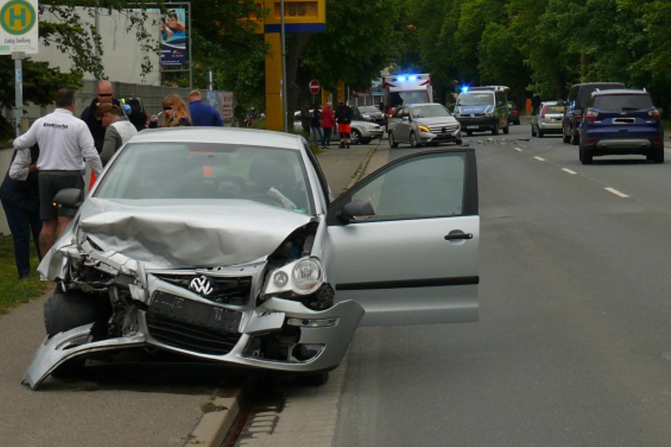 In Halberstadt kam es zu einem Autounfall mit einer Verletzten (73).