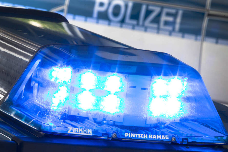 Die Polizei sucht nach einer vermissten 13-Jährigen. (Symbolbild)