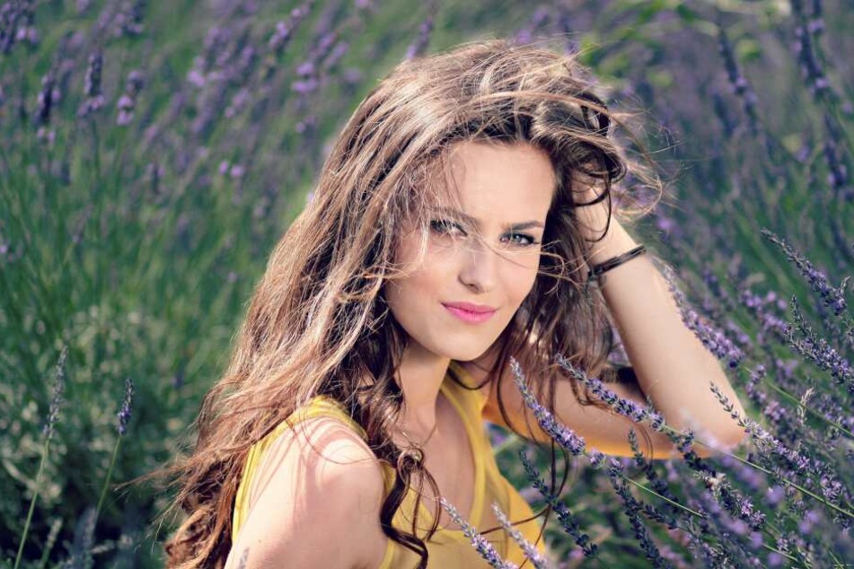 Datingportale sind meist kostenpflichtig. Vielleicht ein guter Grund, sich professionell portraitieren zu lassen.
