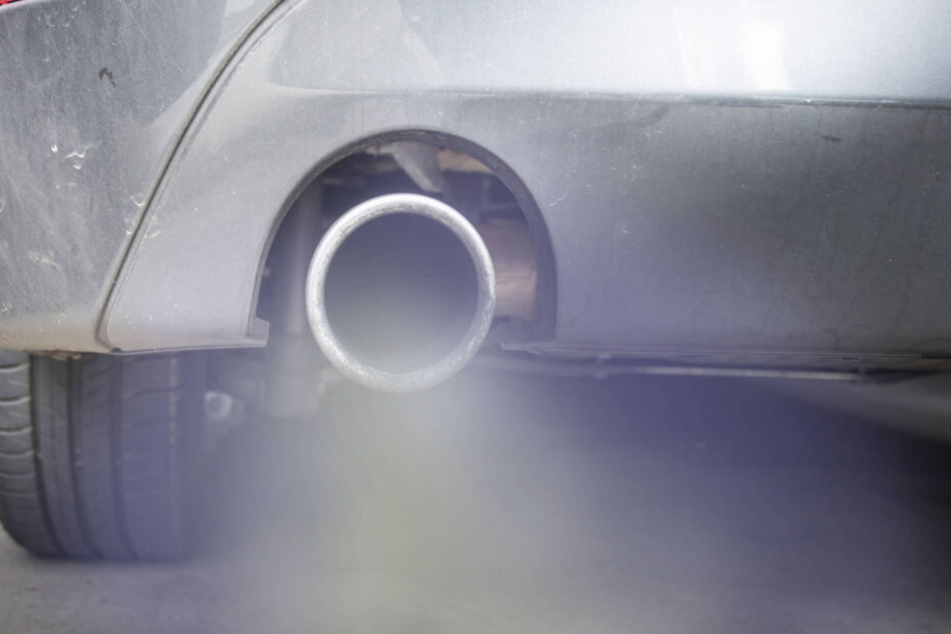 Der Feinstaub aus den Autoabgasen wird in den Städten zum Problem.