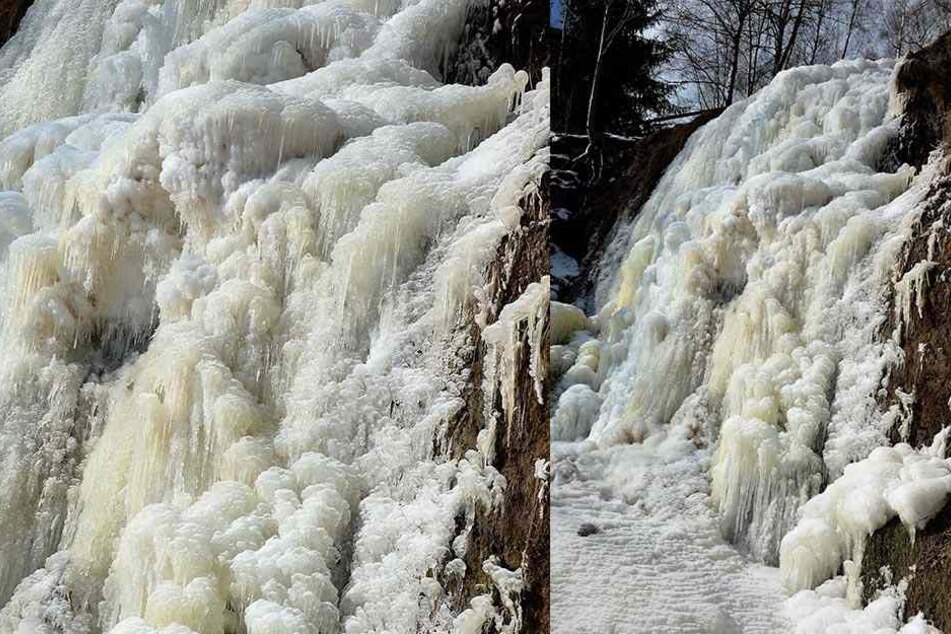 Der Tiefenbach-Wasserfall zwischen Altenberg und Geising ist gefroren.