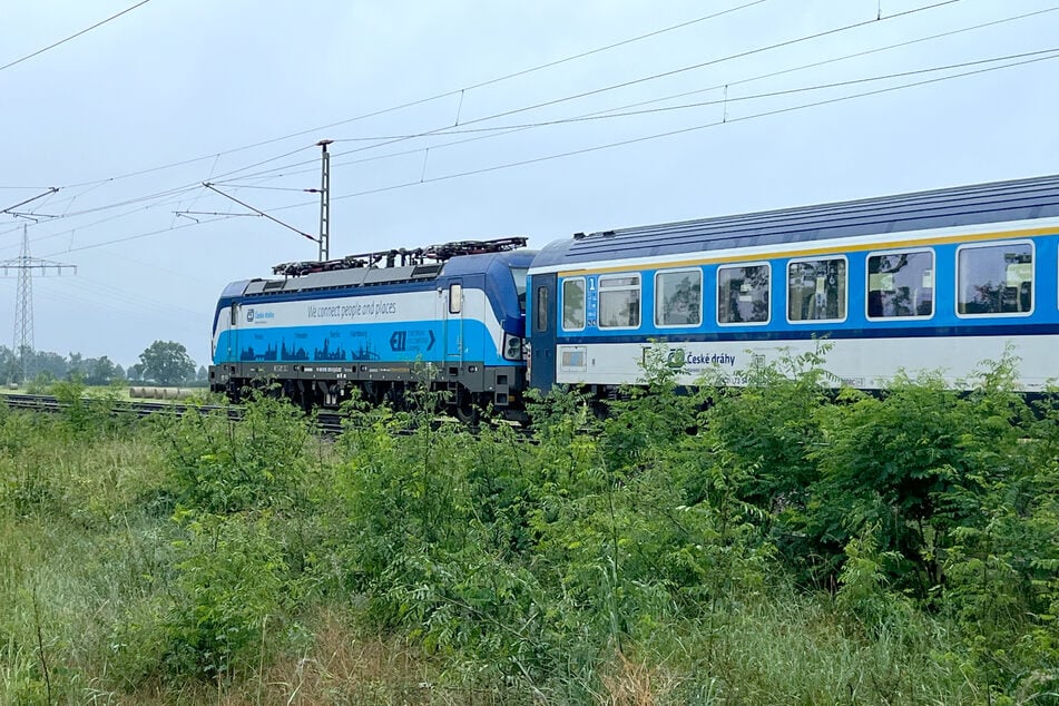 Ein Eurocity der tschechischen Bahn. Ab 2026 können Fahrgäste ohne Umstieg von prag nach Kopenhagen fahren. (Archivfoto)