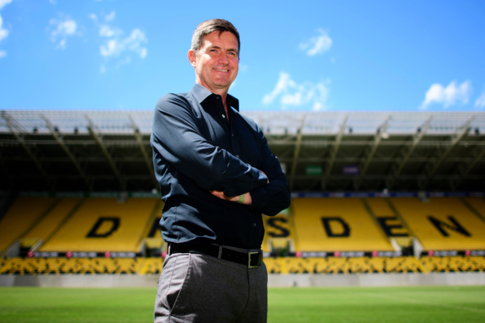 Dynamos Sportgeschäftsführer Ralf Becker will das Grundgerüst der Mannschaft bis zum Trainingsstart gebaut haben, lässt sich aber einiges bis Ende September offen.