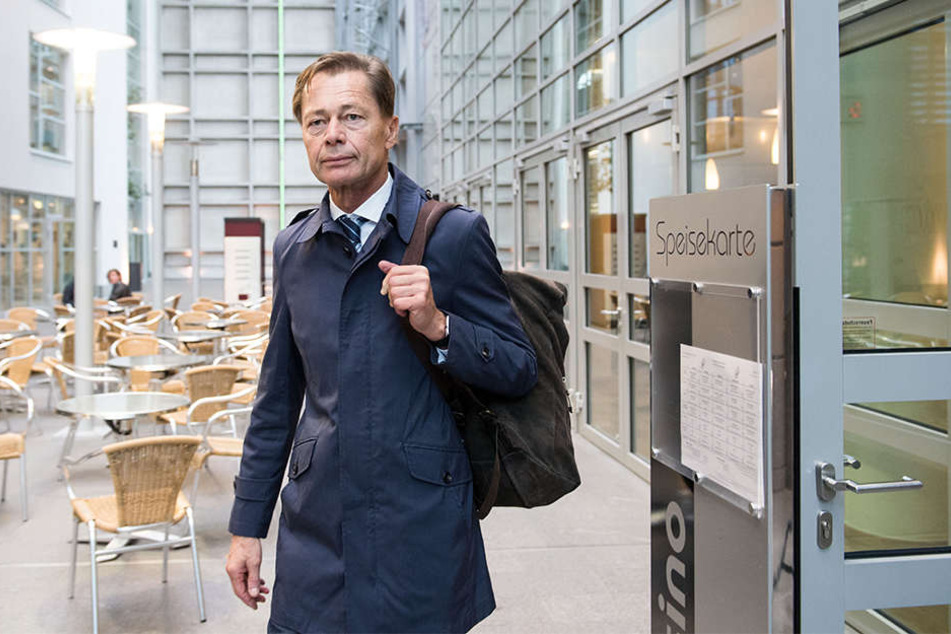 Der ehemalige Topmanager soll private und dienstliche Termine vermischt haben.