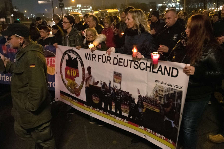 Die rechte Initiative "Wir für Deutschland" hat ihren Rückzug angekündigt.
