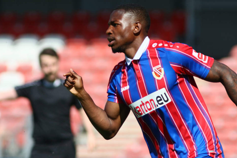 Mamba gelangen ganze 19 Tore in 26 Spielen.