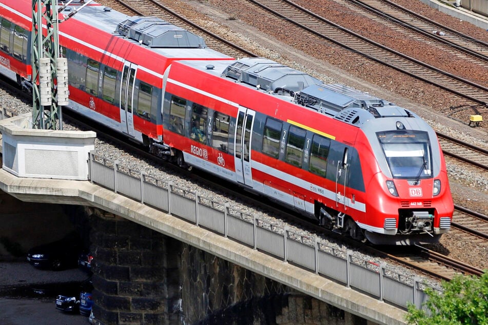 Fans von Energie Cottbus sollten heute auf eine Anreise mit der Bahn verzichten.