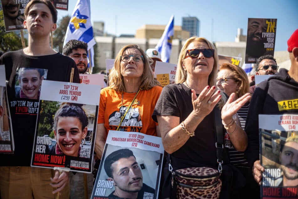 Israelis feiern: Drei weitere israelische Geiseln sollen freikommen. (Archivfoto)