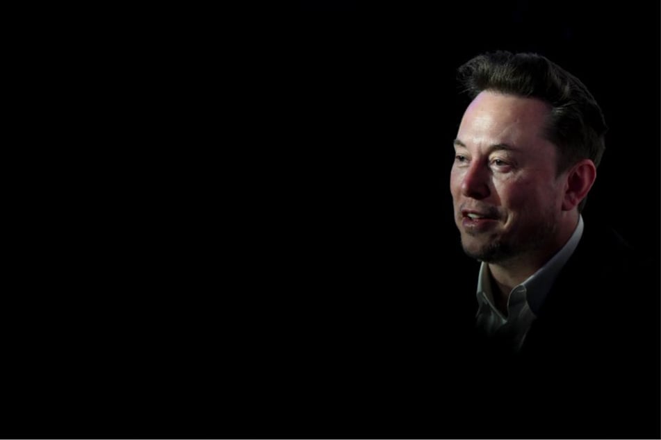 Elon Musk: Judge orders Elon Musk to answer to regulators in Twitter/X probe