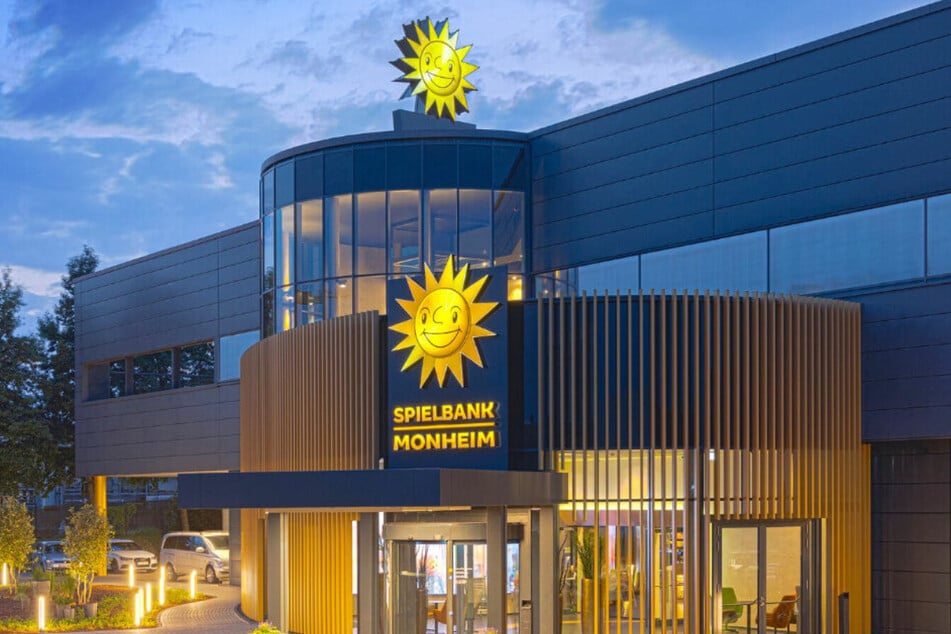 Die Merkur Spielbank Monheim An der Spielbank 1.