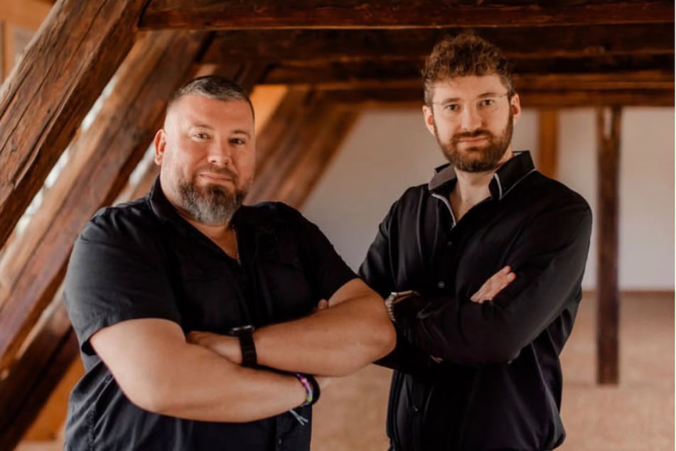 Rechtsanwalt Karl Ronald Neumann (l.) und Jurist Robert Federbusch sind die "Strafverteidigger".