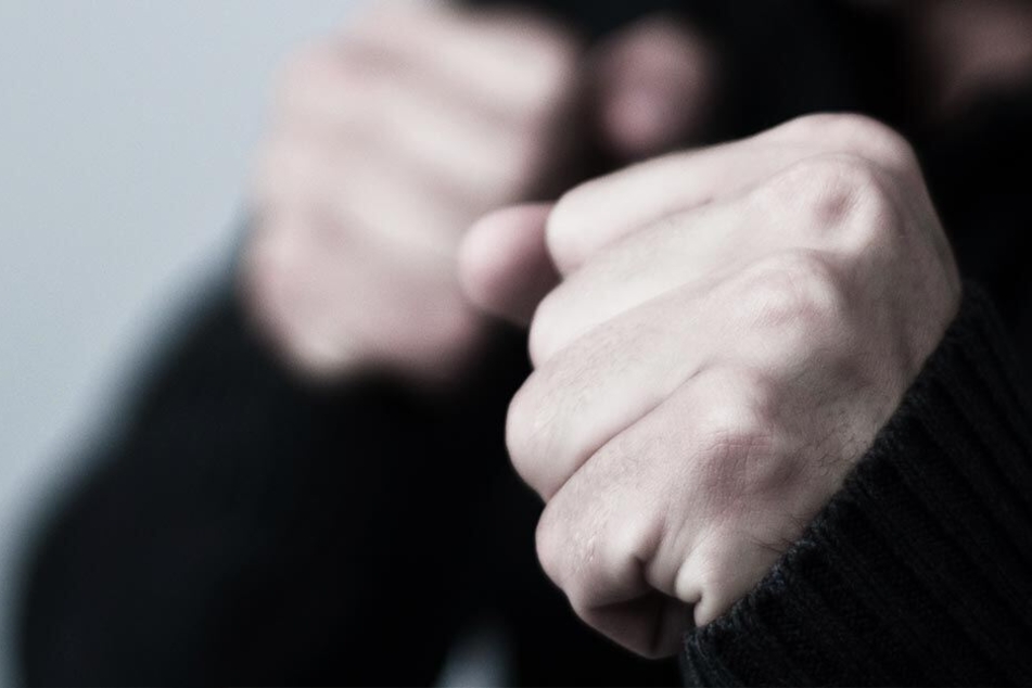 Rund 40 Mal im Jahr kommt es zu Übergriffen auf Rettungskräfte.