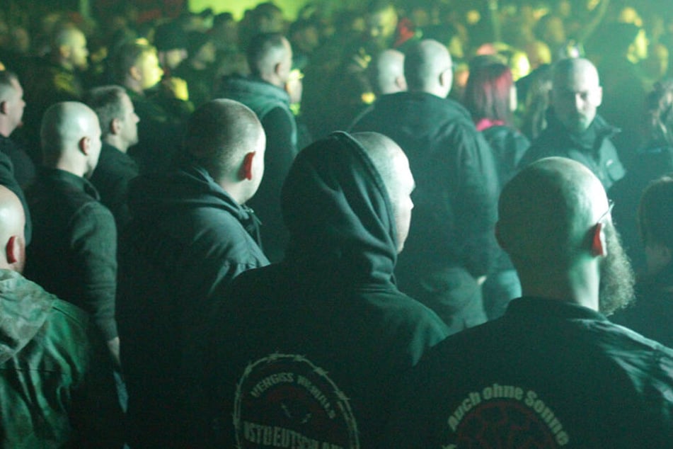 Vom 21. bis zum 23. findet das "Schild und Schwert"-Festival in Ostritz statt. Es ist das aktuell größte Rechtsrock-Festival in Sachsen.