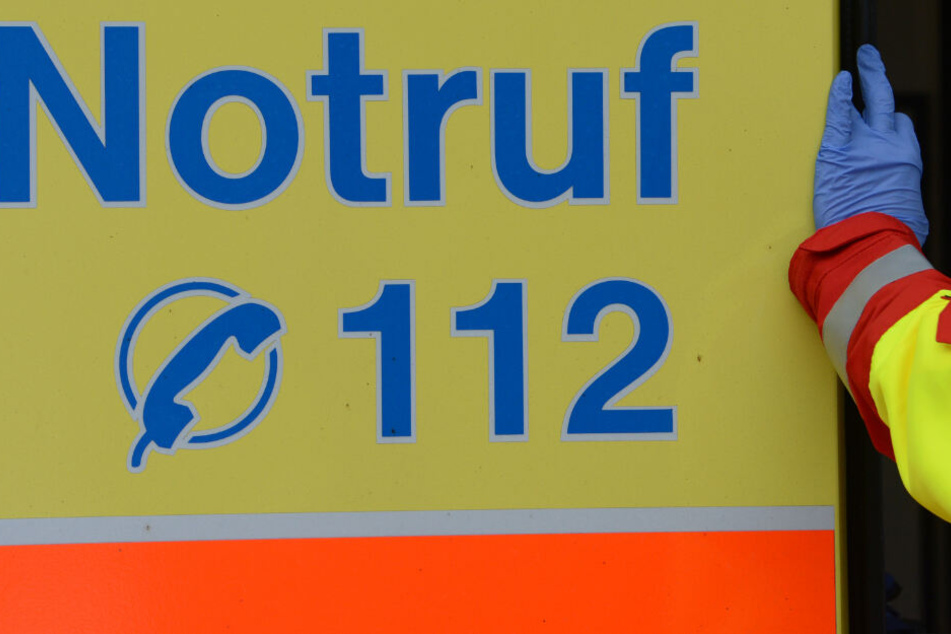 Für zwei junge Frauen kam bei dem Unfall jede Hilfe zu spät. (Symbolbild)