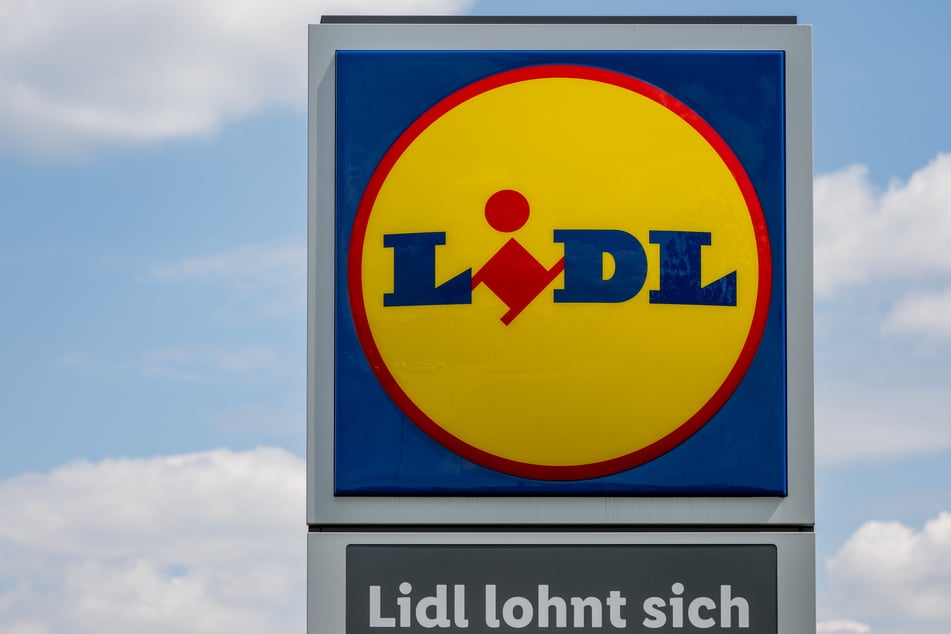 Ein Lidl-Markt in Saarbrücken-Dudweiler wurde infolge eines Unfalls schwer beschädigt. (Symbolbild)