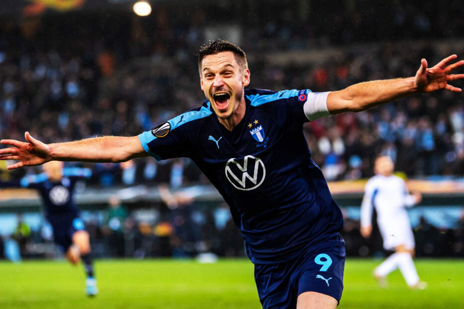 Der Jubel beim Ex-Bremer Markus Rosenberg kannte keine Grenzen mehr: In der sechsten Minute der Nachspielzeit erzielte er den 4:3-Siegtreffer für Malmö FF.