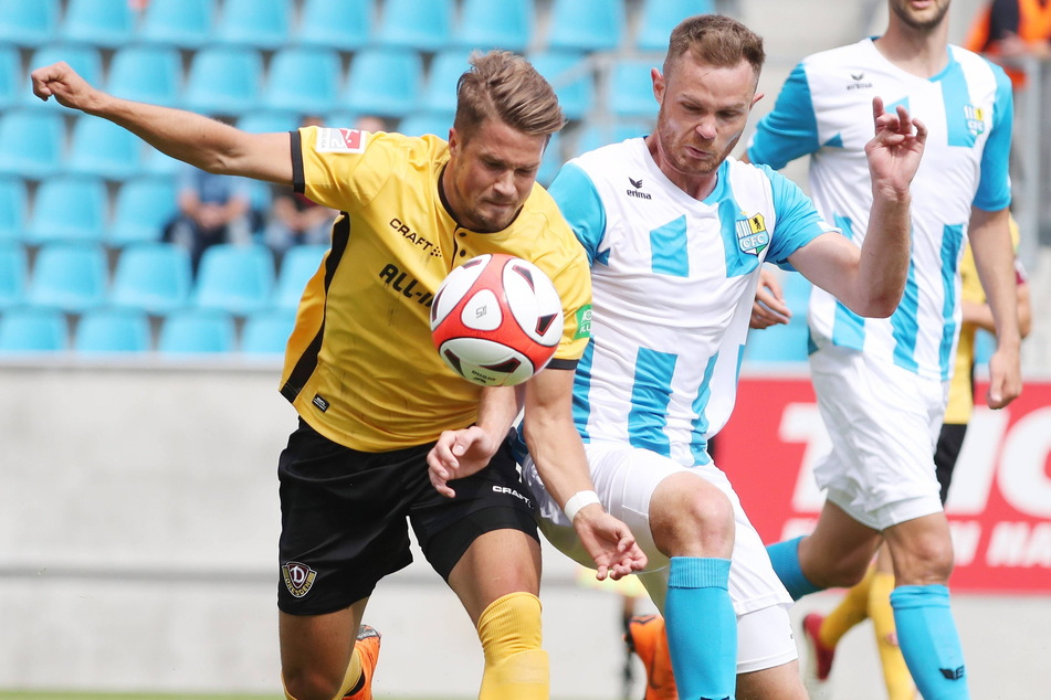 Das letzte Testspiel in Chemnitz fand im Juli 2018 statt. Tobias Müller (31, r.), heute CFC-Kapitän, kämpft gegen Patrick Mörschel um den Ball.