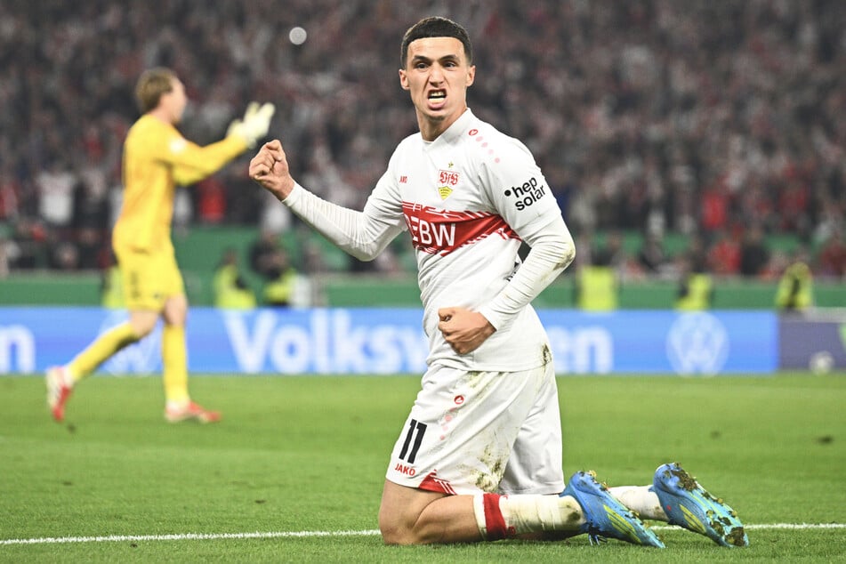 Stuttgart's Bilal El Khannouss hatte sich im Halbfinale des DFB-Pokals auf dem Spielfeld übergeben müssen.