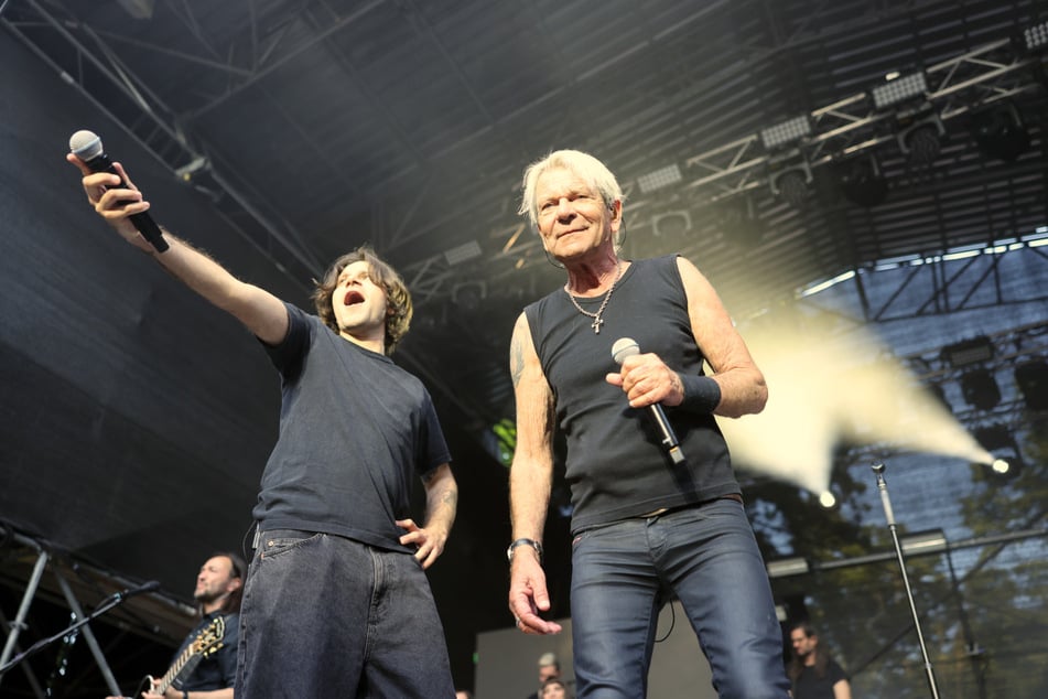 Ein besonderer Moment: Zusammen mit seinem Sohn Julian Reim (28) sang er das Lied "Vater und Sohn".