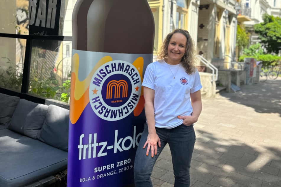 Raja Gabert (38), Produkt- und Portfoliomanagerin bei fritz-kola ist vom finalen Ergebnis der "mischmasch super zero" überzeugt.