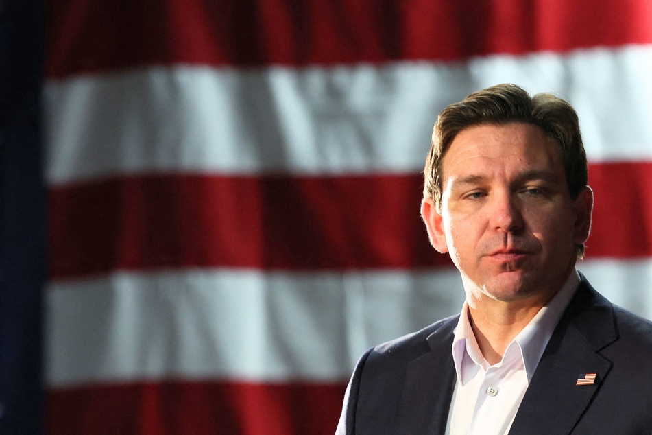 Will Ron DeSantis drop out of the GOP race if he places third in the Iowa caucuses?