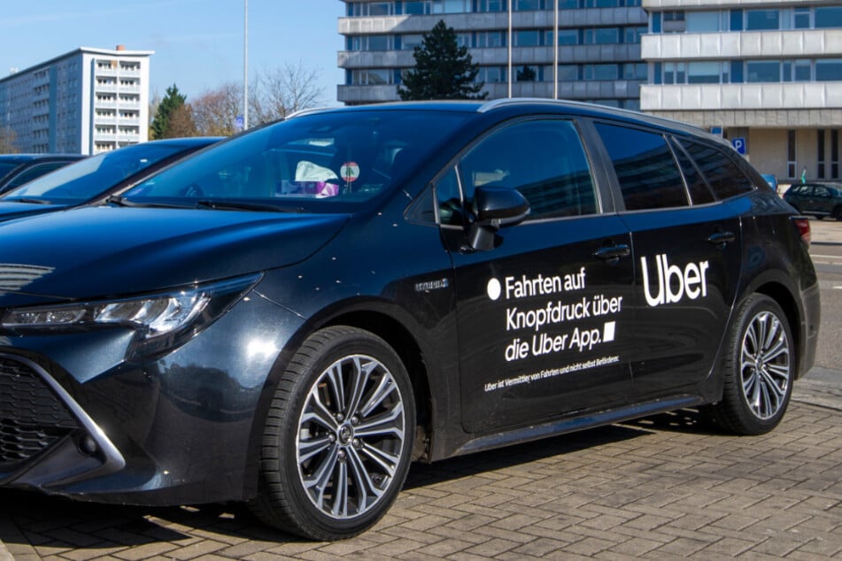 Der Streit geht weiter: Mindestgebühr für Uber und Co. in Chemnitz gefordert
