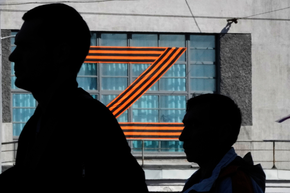 Das Z-Symbol wird zur Unterstützung des russischen Angriffskriegs auf die Ukraine verwendet.