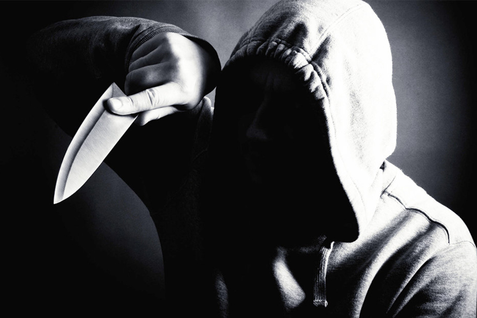 Mit einem Messer ging der 34-Jährige auf seinen Vater los.