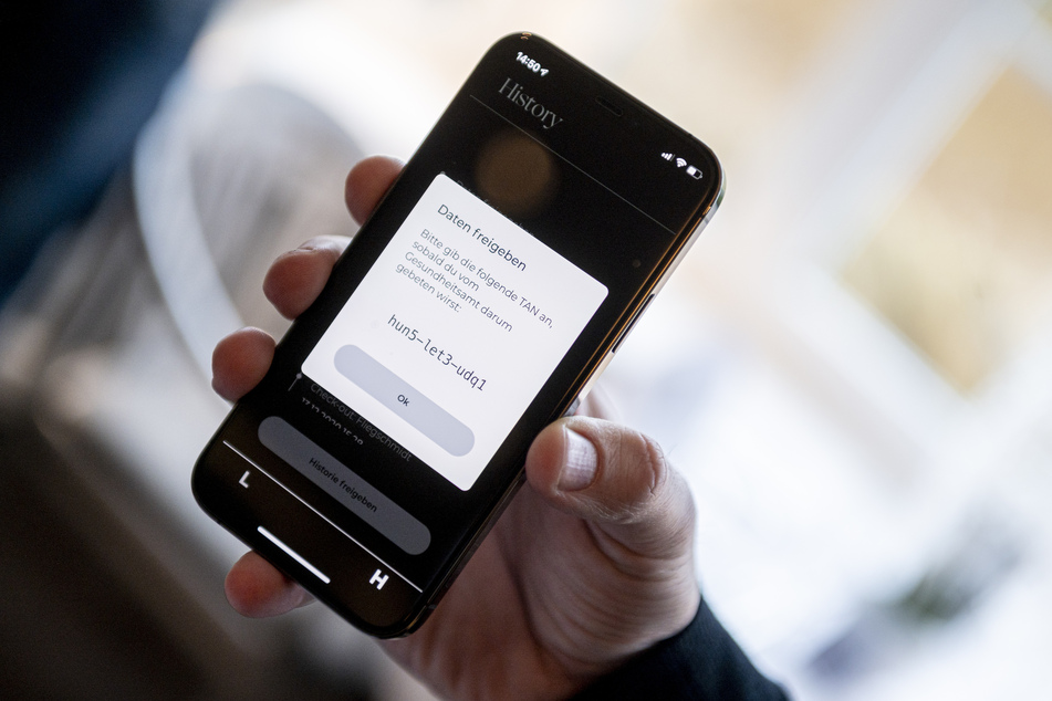 Mit der App "Luca" soll die Dokumentationspflicht der Kontakte in Restaurants und Kulturstätten erleichtert werden.