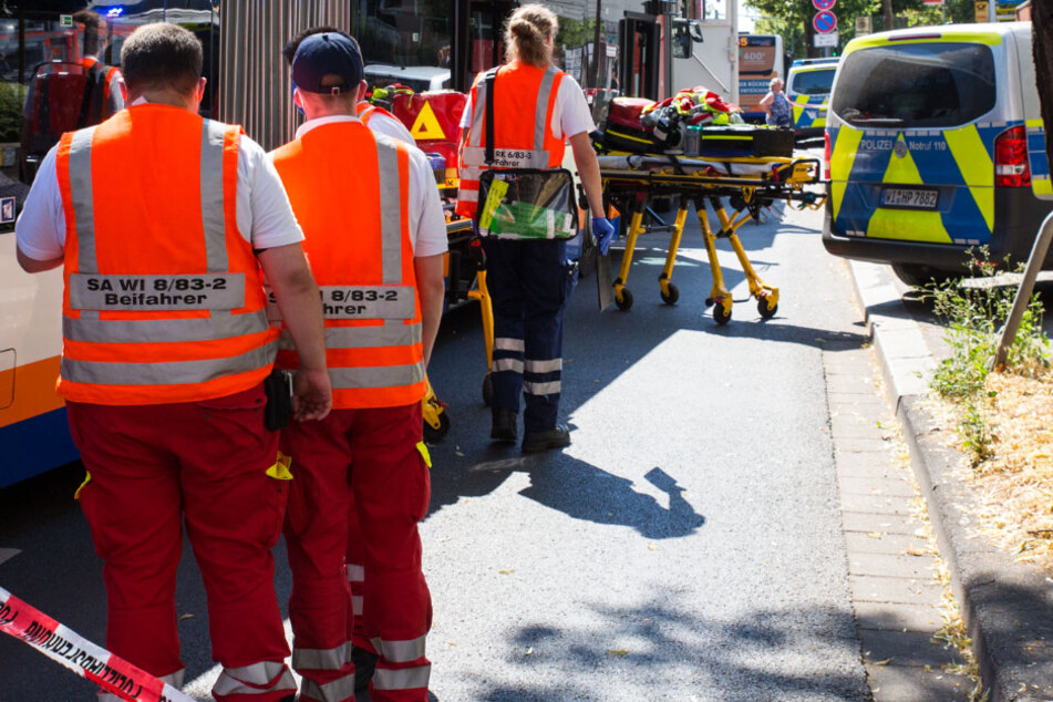 Zahlreiche Einsatzkräfte des Rettungsdienstes waren vor Ort.
