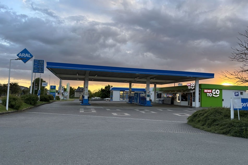 In diese Aral-Tankstelle wurde eingebrochen.