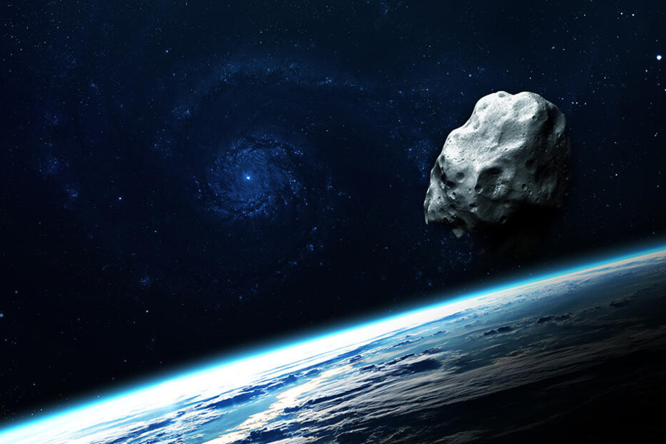 Asteroiden nähern sich immer wieder unserem Planeten. (Symbolbild)